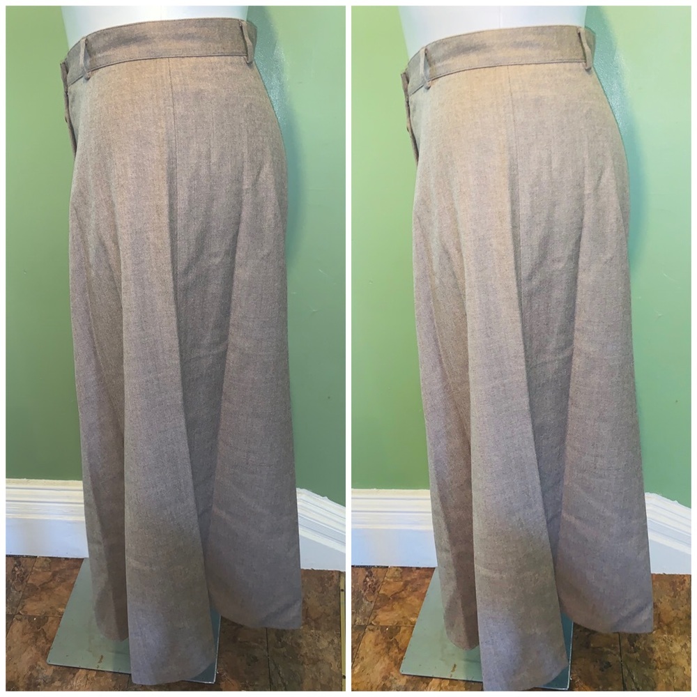 Skirt - Picture 2 of 5